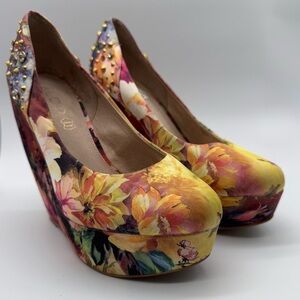 Aldo Shoes Womens Sz 7.5 floral studded rhinestone Platform Wedge Heel Pumps